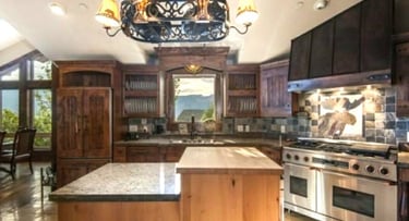 Elkhorn Timber Frame Mountain Home Kitchen