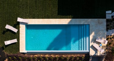 Aerial view of the swimming pool - Villa Violetta - domaine Cesarini