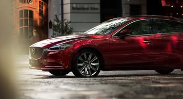 Sedan Mazda untuk Profesional