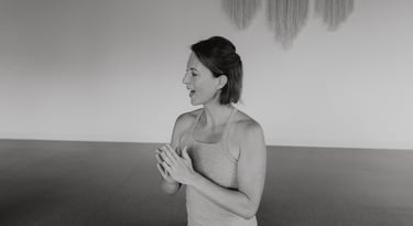 Kinderyoga & Prä- & Postnatal Yoga Fortbildung im Yoga Studio klein A - Stuttgart Nord & Online