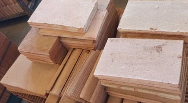 carreaux-traditionnels-de-terre-cuite- dominante rosés