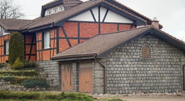 Decorative themed facade by Artisan Aleks Company