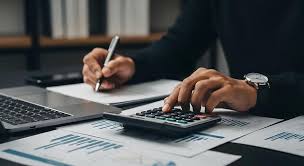 Análisis de términos legales y actuaciones que afectan la prescripción DIAN