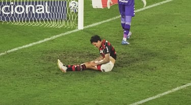 A nação rubro-negra anseia a volta de seu artilheiro para a final da Libertadores 2025