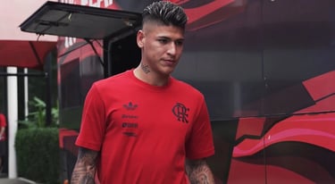 Carrascal embarca com o time rumo a Buenos Aires.