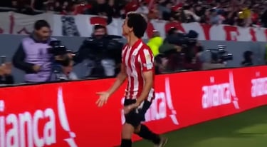 Estudiantes ganha na Argentina e Flamengo passa nos pênaltis. 