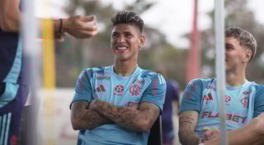Carrascal pode mais uma vez começar como titular no Brasileirão 2025.