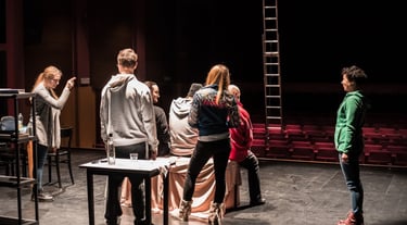 écrire une fiction théâtrale