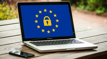 laptop with the EU flag and a padlock 
