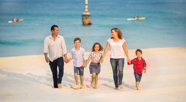 family-beach-session-cottesloe-fisher-photography-perth