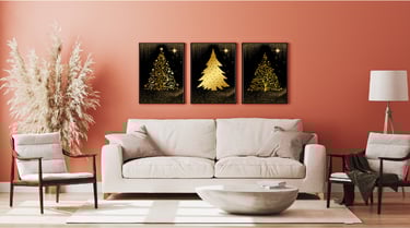 Décoration murale avec des posters de la série Noël Doré