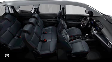 Visão completa do interior da Spin 1.8 Premier