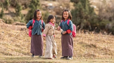 Bhutanese_School_Going_Children_at_Pjobjikha_Valley_Western_Bhutan