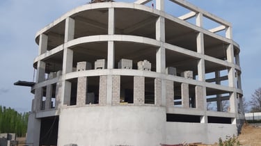 Ankara Esenboğa Havalimanı’nın yakınında; iki yapıdan oluşan, tamamlanmış bir inşaat projesi.