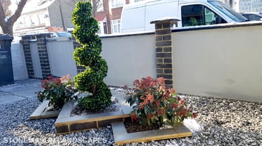 Tripple Diamond Dynamic Raised Modern Planters, Artificial Toparies Small Front Garden