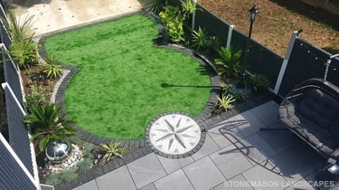 Exotic Modern Dynamic Designer Circle Lawn Tropical Small Garden