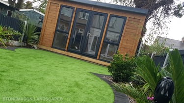 Exotic Modern Dynamic Designer Circle Lawn Tropical Small Garden