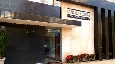 Curado Brom Advogados Associados advogado advogada direito civil bancrio alienao fiduciria imvel imveis leilo patrimnio propr