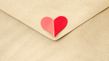 enveloppe avec un coeur