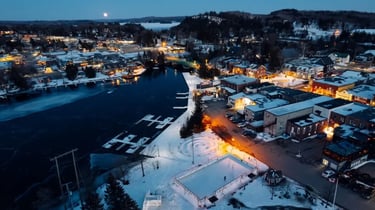 Private chauffeur transportation to Muskoka Ontario