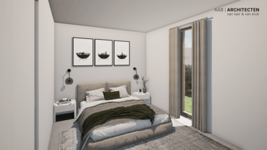 Een slaapkamer met een bed en een groot raam.