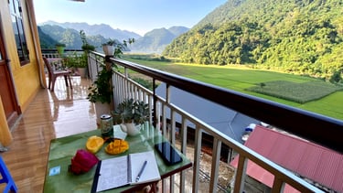 A view from a balcony to a Ba Be lake