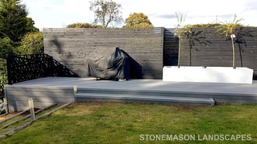 Plastic Composite Grey Modern Imitation Wooden Decking Terrace & Slatted Charcoal Fence