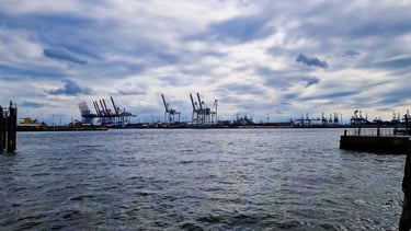 Hamburg Containerhafen - Citytrip 