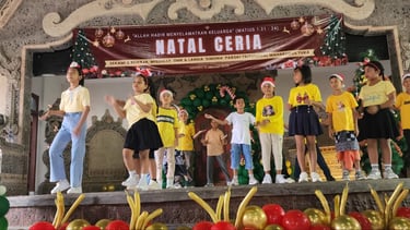 Natal Ceria Anak Sekami, OMK dan Lansia Paroki Tritunggal Mahakudus Tuka