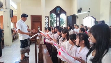 Ngamen Rohani di Paroki Santa Theresia Tangeb Bali