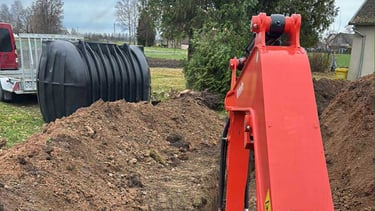 kasamas griovys backai, bus statomi valymo irenginiai, kasama transeja pakloti vamzdziams