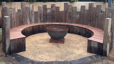 circular fire pit by Dylan Ludbrook Carpentry in Geelong