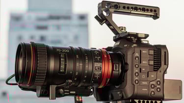 Cameramangreece.com cameraman in Athens, Greece, camera operator Greece, fixers Greece