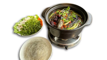 Gà tiềm ớt hiểm tại nhà hàng bếp Dì Toàn - Top 1 nhà hàng ngon quận Tân Bình