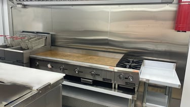 concession-cooking-equipment-girddle-fryer-hood