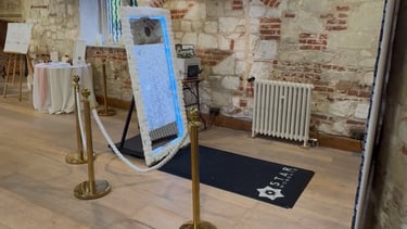 Magic Mirror Rose Frame