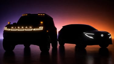Nissan Xterra e Skyline retorno dos icones da marca em imagem teaser escura com luzes LED
