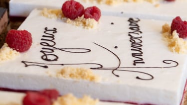 Gâteau d'Anniversaire Patisserie Salon de thé