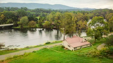 Rental Cabin on the South Holston River