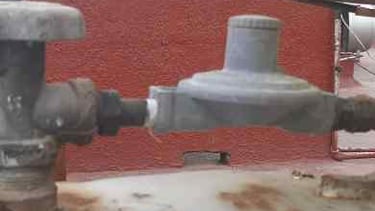 tanque de gas plomero