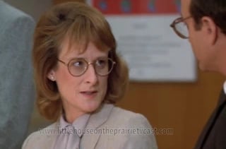 Lucy Lee Flippin in Moonlighting