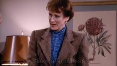 Lucy Lee Flippin in Newhart