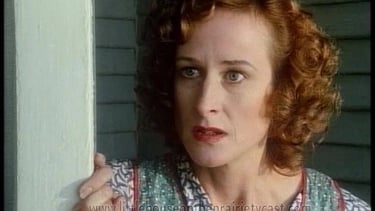 Lucy Lee Flippin in Philip Marlowe, Private Eye