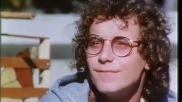 Steve Tracy in Desperate Moves