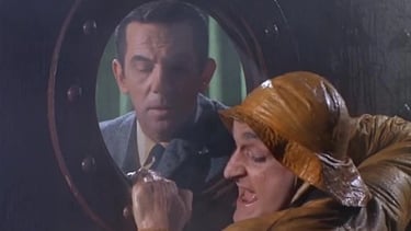Victor French in Get Smart