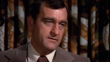 Victor French in Mannix