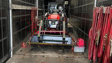 Transport Klein-Traktor von Petershagen nach Bayreuth