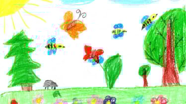 dessin d'enfant illustrant le jardin de la crèche / micro-crèche