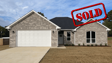 troup, texas home sold by builder dews custom homes