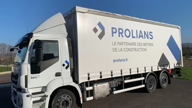 Conception ou réparation de bâche pour camion